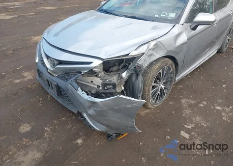 2019 Toyota Camry Se z USA, uszkodzony, nr VIN 4T1B11HK0KU763449